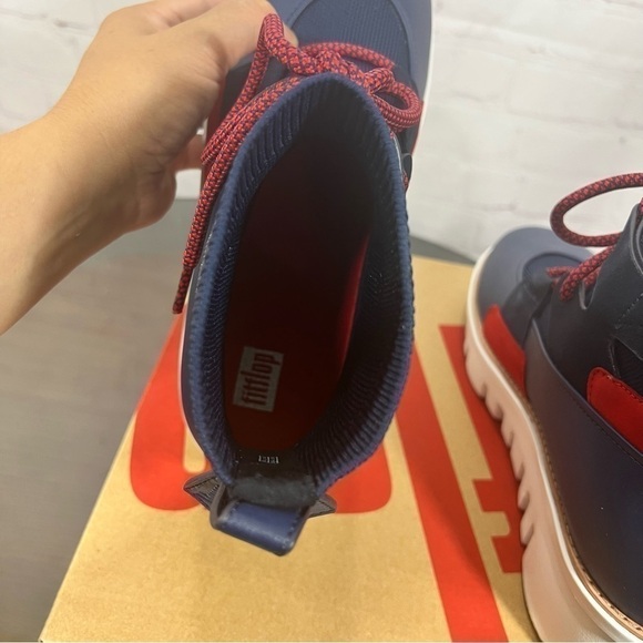 FIT FLOP GLACE KNIT ANKLE BOOTS in midnight blue size 7. - Picture 14 of 15